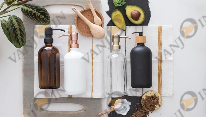 Amber vs Clear Glass Bottles for Packaging