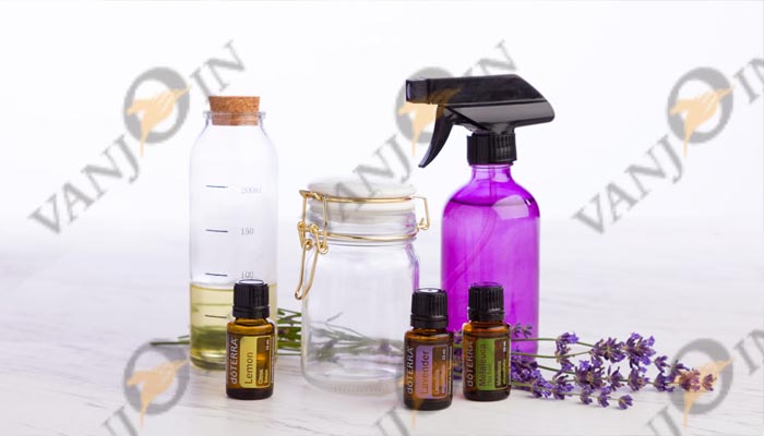 Ultimate Guide on How to Clean Essential Oil Bottles and Reuse Them
