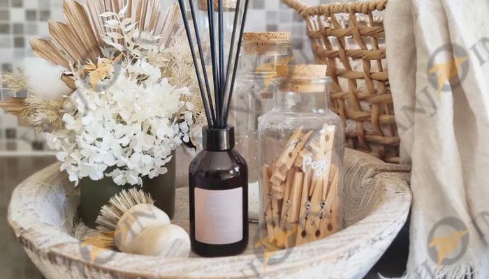 A Complete Guide on How to Use a Reed Diffuser Bottle