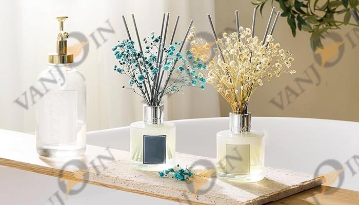 A Complete Guide on How to Use a Reed Diffuser Bottle
