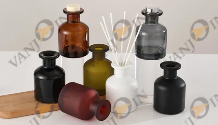 A Complete Guide on How to Use a Reed Diffuser Bottle