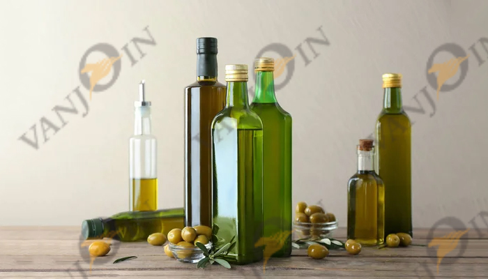 Why Olive Oil Often Comes in a Dark Bottle？