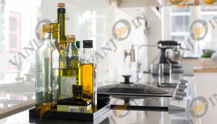 Why Olive Oil Often Comes in a Dark Bottle？