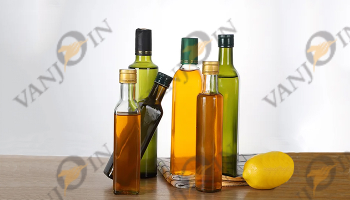 Why Olive Oil Often Comes in a Dark Bottle？