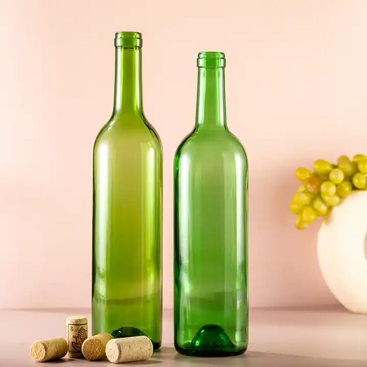 Wholesale 750ml glass green punted bordeaux bottles with corked lids