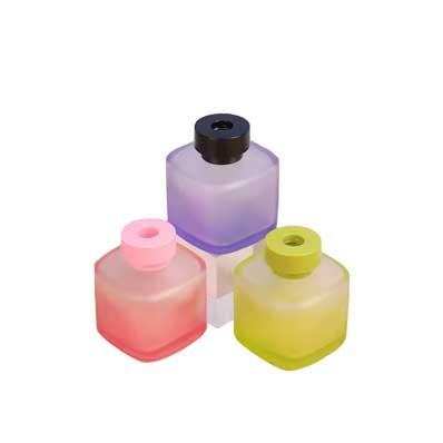 Custom colour frangrance glass diffuser bottles diffuser jars with black caps and reed sticks 180ml fragrance accessories use for home oil fragrance decoration