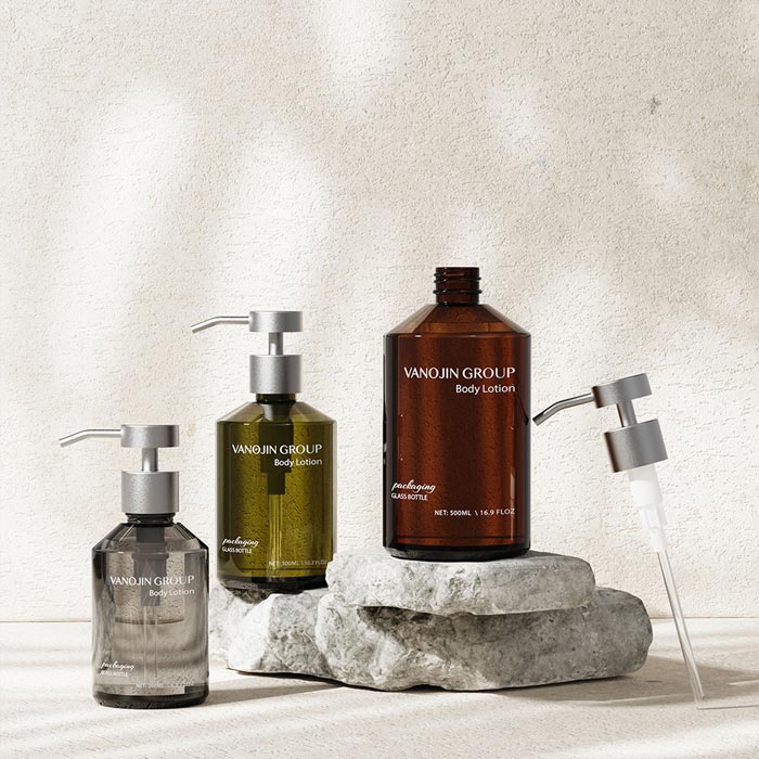 Custom Glass Pump Bottle, 500ml Glass Soap Dispenser Bottle for Body Lotion Massage Oil, Refillable Empty Hand and Dish Soap Dispensers Set with Labels