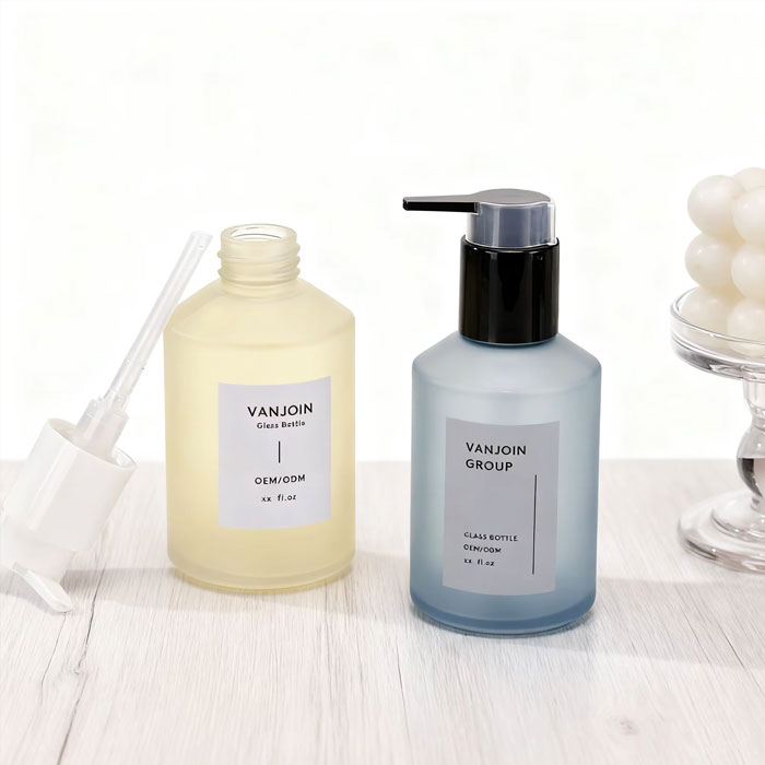 Custom 200ml Glass Pump Bottle, small Glass Soap Dispenser Bottle for Body Lotion Massage Oil, Refillable Empty Hand and Dish Soap Dispensers Set with Plastic Pump and clip