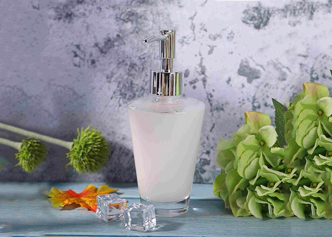 Custom logo 200ml refillable foaming glass hand soap bottles with pump 